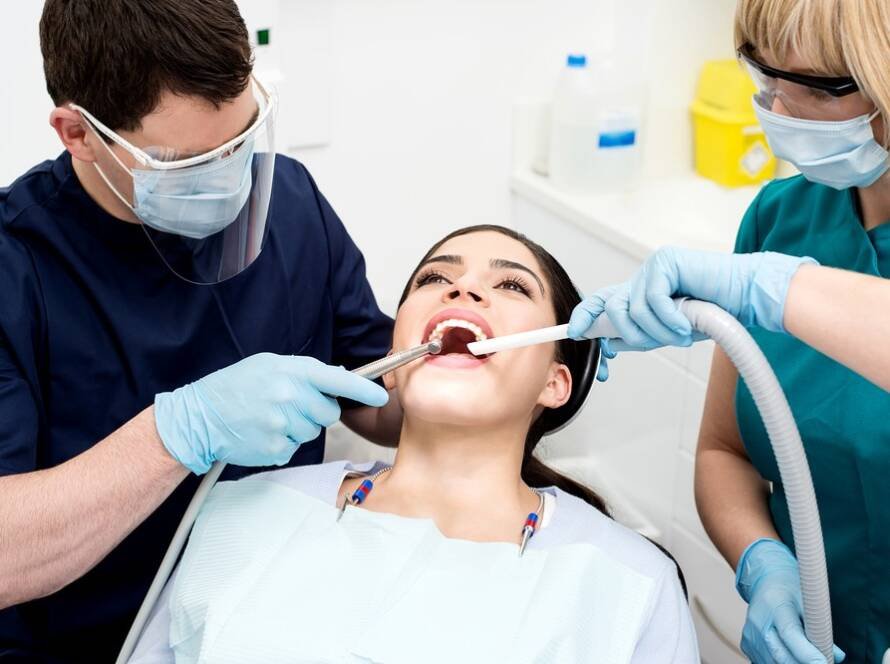 Orthodontist vs. Dentist